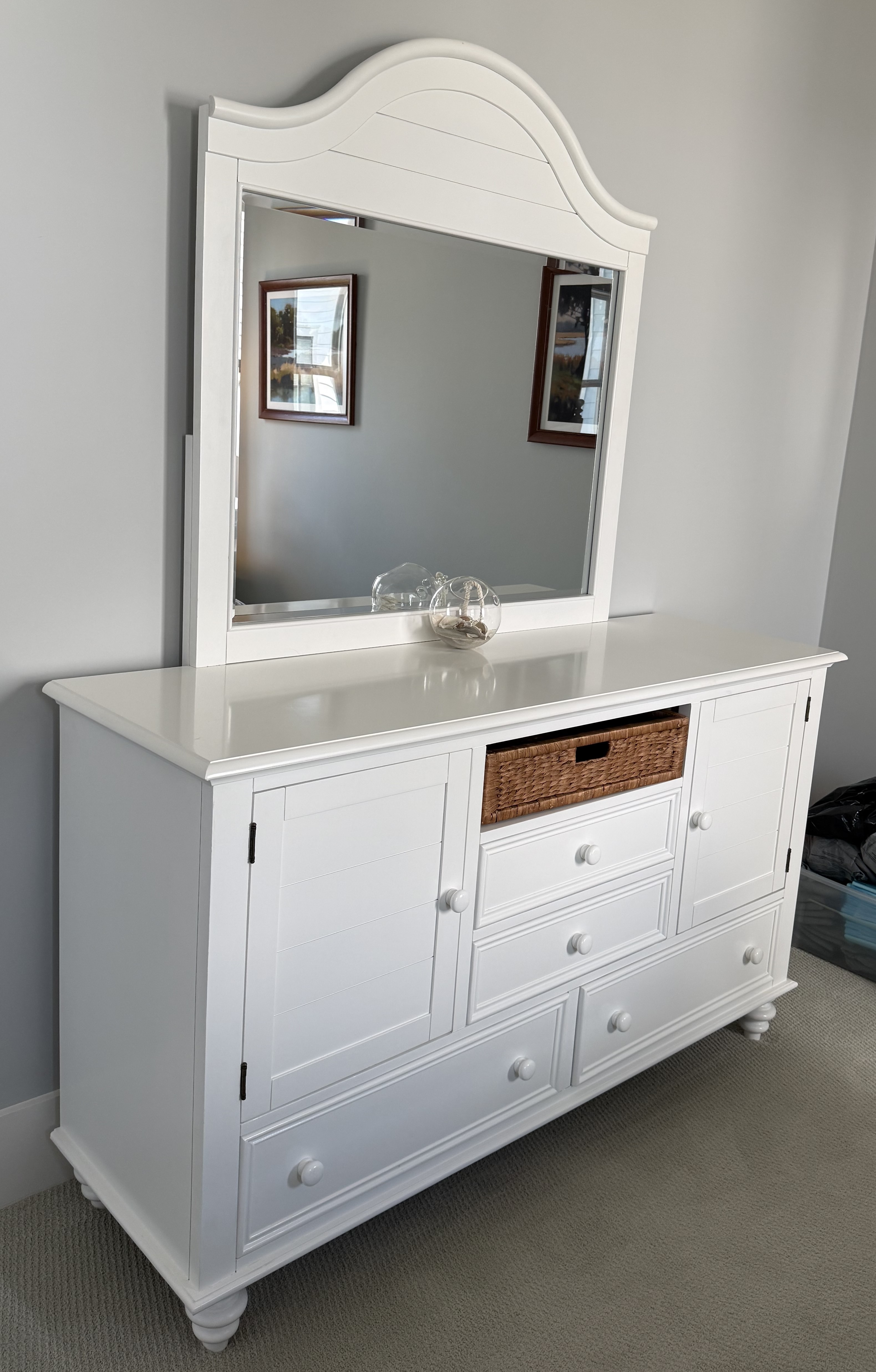 Hampton Online Estate Sale