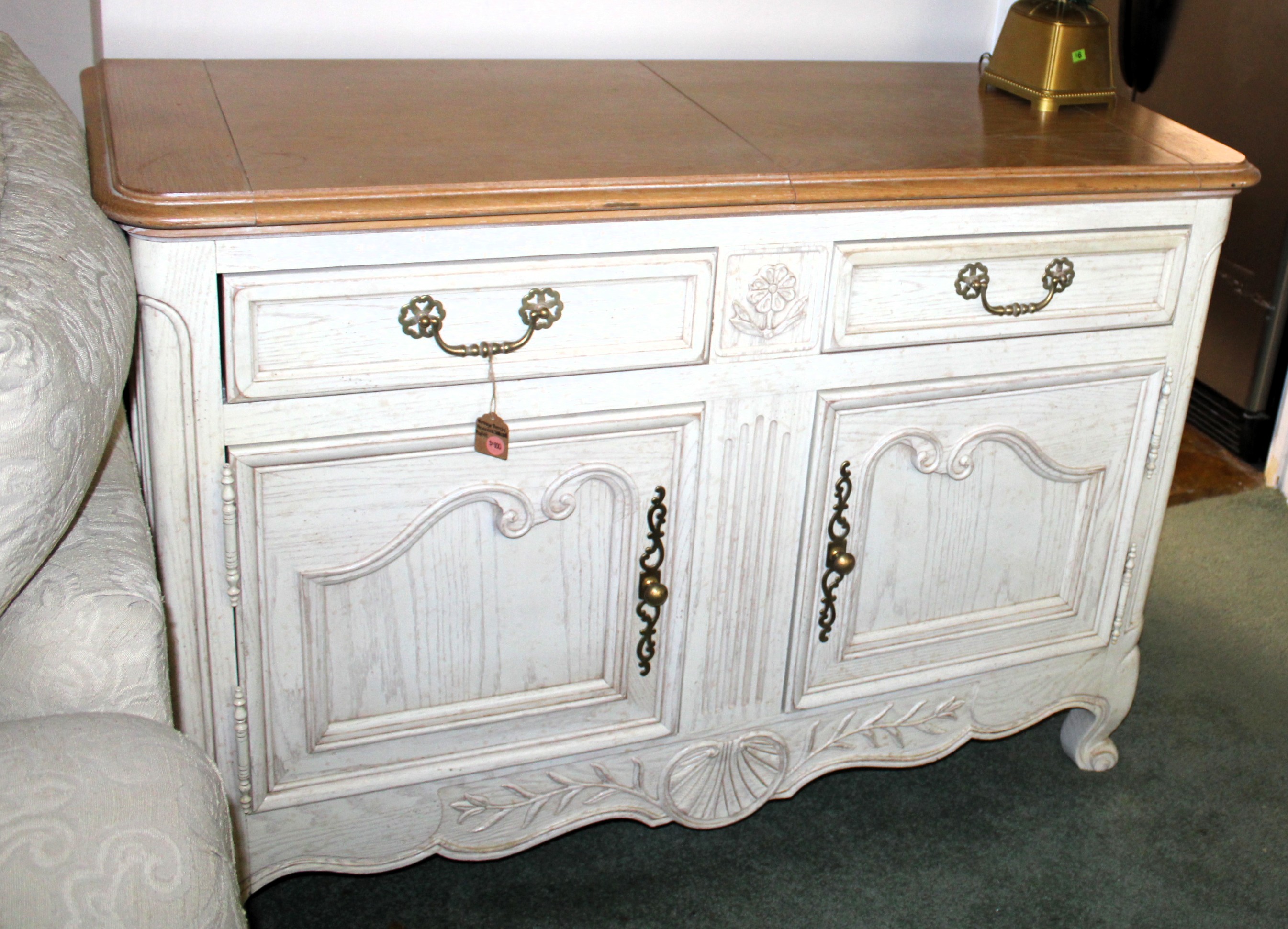 Eastpines Estate Sale