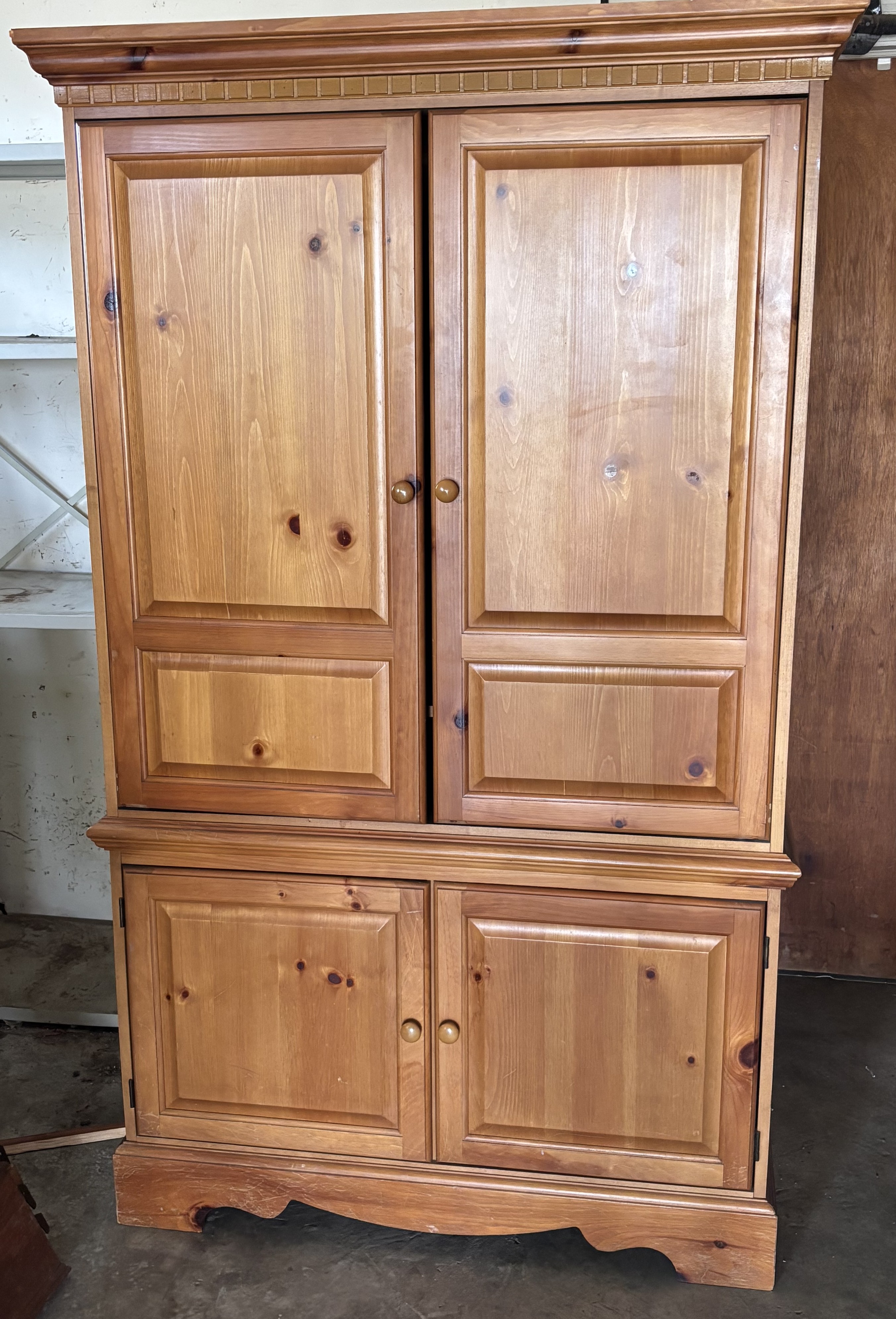 Eastpines Estate Sale