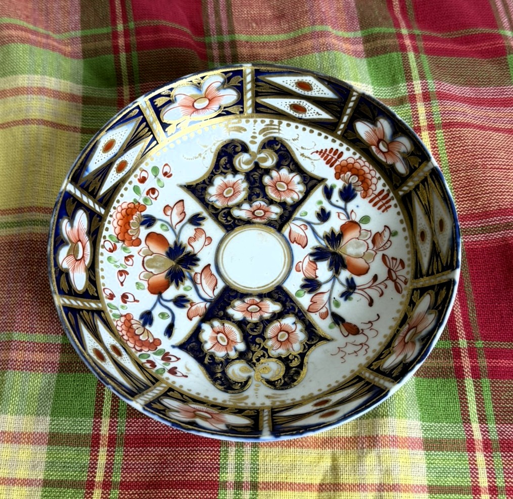 ARTIST NEIL JANSEN ESTATE BLUFFTON WITH MANY ANTIQUES
